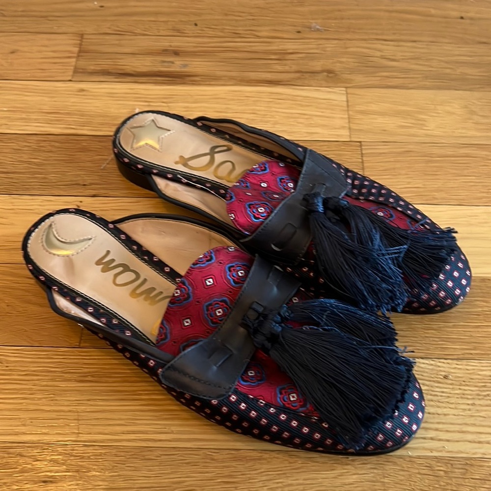 Sam Edelman Women's Paris Mule Loafer tassel - red/blue pattern size 7.5